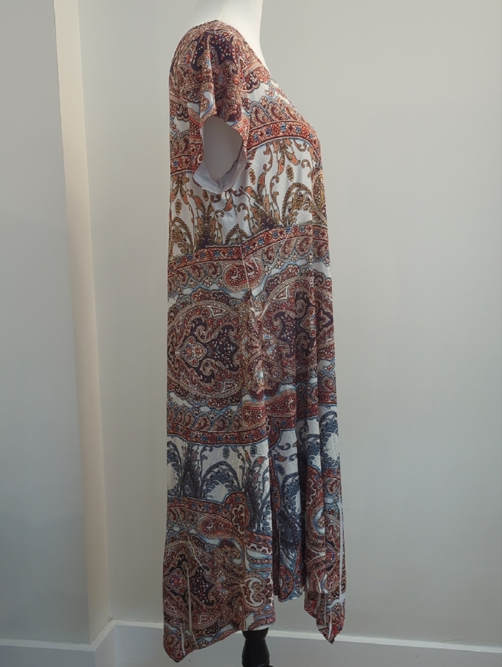 World Unity Paisley Asymmetrical Midi Handkerchief Hem Dress - Picture 6 of 11